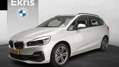 Grijs Gebruikt 2021 BMW 218 Sport Line Stationwagen | € 25.900 (Eerlijke prijs)
