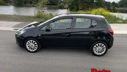 Zwart Occasion 2015 Opel Corsa Edition Hatchback | € 5.250 (Eerlijke prijs)