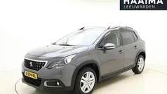 Grijs Gebruikt 2019 Peugeot 2008 Signature Sky SUV | € 13.950 (Super prijs)