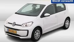 Wit Gebruikt 2019 VW up! move up! Hatchback | € 10.450 (Eerlijke prijs)