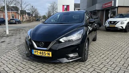 Occasion Nissan Micra N-Connecta 90 PK (66 kW) 2017 Zwart Hatchback