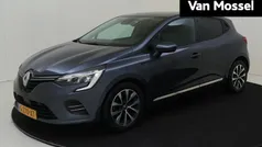 Gebruikt 2020 Renault Clio V Zen Hatchback | € 13.635 (Eerlijke prijs)