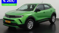Groen, metallic lak Gebruikt 2022 Opel Mokka SUV | € 21.945 (Eerlijke prijs)
