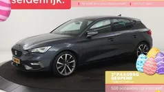 Grijs, metallic lak Gebruikt 2021 Seat Leon FR Hatchback | € 18.400 (Goede deal)