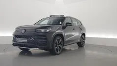 Zwart Nieuw 2025 VW Tayron R-line SUV | € 57.450 (Super prijs)