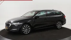 Zwart Gebruikt 2021 Skoda Octavia Business Line Stationwagen | € 14.900 (Eerlijke prijs)