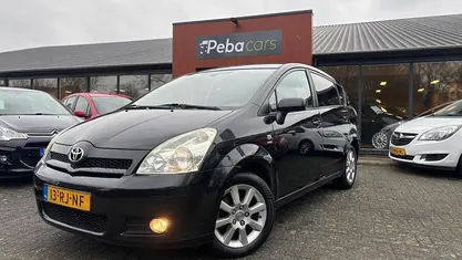 Zwart Gebruikt 2005 Toyota Corolla Verso Luna MPV | € 3.450 (Goede deal)