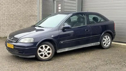 Occasion Opel Astra Njoy 84 PK (61 kW) 2004 Blauw Hatchback