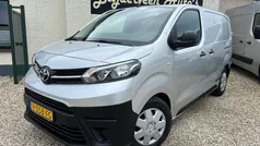 Grijs Gebruikt 2017 Toyota Proace Comfort Van | € 11.950 (Eerlijke prijs)