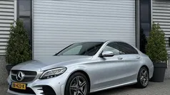 Grijs, metallic lak Gebruikt 2018 Mercedes C180 AMG Sedan | € 27.950 (Eerlijke prijs)
