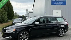 Zwart Gebruikt 2011 Volvo V70 R-Design Stationwagen | € 8.499 (Eerlijke prijs)
