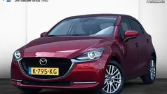 Soul red crystal (rood metallic) Gebruikt 2021 Mazda 2 Luxury Hatchback | € 17.450 (Eerlijke prijs)