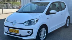 Wit Gebruikt 2012 VW up! high up! Hatchback | € 4.395 (Eerlijke prijs)