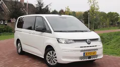 Wit Gebruikt 2023 VW Multivan Life Van | € 42.490 (Super prijs)