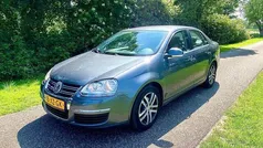 Grijs Gebruikt 2007 VW Jetta Comfortline Sedan | € 2.199 (Eerlijke prijs)