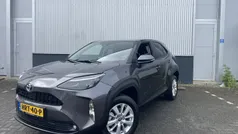 Grijs Gebruikt 2024 Toyota Yaris Cross SUV | € 28.950 (Eerlijke prijs)