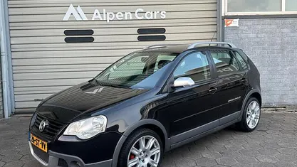 Zwart Occasion 2006 VW Polo Hatchback | € 3.950 (Eerlijke prijs)
