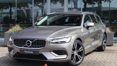 Grijs, metallic lak Gebruikt 2020 Volvo V60 Inscription Stationwagen | € 25.495 (Eerlijke prijs)
