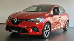 Gebruikt 2023 Renault Clio V Evolution Hatchback | € 18.945 (Eerlijke prijs)