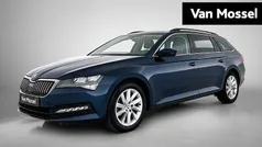 Blauw Gebruikt 2021 Skoda Superb Business Line Stationwagen | € 26.900 (Super prijs)