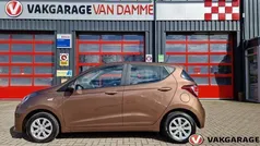 Bruin Gebruikt 2018 Hyundai i10 Comfort Hatchback | € 8.995 (Eerlijke prijs)