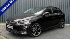 Zwart Gebruikt 2023 Opel Corsa Hatchback | € 18.450 (Eerlijke prijs)