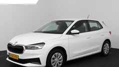 Wit Gebruikt 2024 Skoda Fabia Ambition Hatchback | € 18.795 (Eerlijke prijs)