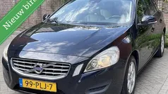 Zwart Gebruikt 2011 Volvo V60 Kinetic Stationwagen | € 8.999 (Eerlijke prijs)