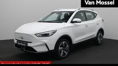 Gebruikt 2023 MG ZS Comfort Sedan | € 26.495 (Eerlijke prijs)