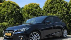 Blauw Gebruikt 2014 Mazda 3 Hatchback | € 11.890 (Eerlijke prijs)