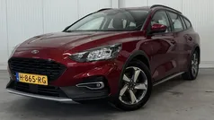 Rood Gebruikt 2020 Ford Focus Business Edition Stationwagen | € 12.990 (Eerlijke prijs)