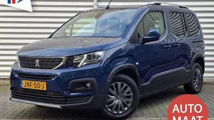 Blauw Gebruikt 2020 Peugeot Rifter Allure MPV | € 21.950 (Eerlijke prijs)