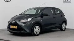 Gebruikt 2019 Toyota Aygo Hatchback | € 9.625 (Eerlijke prijs)