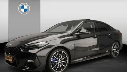 Zwart (metallic) Occasion 2022 BMW 220 M Sport Coupé | € 29.900 (Eerlijke prijs)