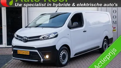 Occasion 2024 Toyota Proace MPV | € 21.925 (Super prijs)