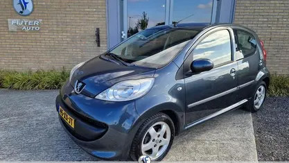 Occasion Peugeot 107 Urban Move 68 PK (50 kW) 2007 Hatchback