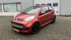 Oranje Gebruikt 2009 Peugeot 107 Hatchback | € 2.500 (Eerlijke prijs)