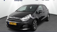 Zwart Gebruikt 2016 Kia Rio Hatchback | € 10.950 (Eerlijke prijs)