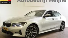 Grijs Gebruikt 2021 BMW 318 Executive Sedan | € 27.745 (Super prijs)