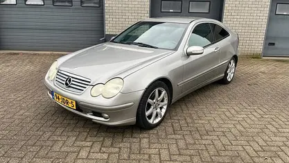 Occasion Mercedes C200 163 PK (119 kW) 2002 Grijs Coupé