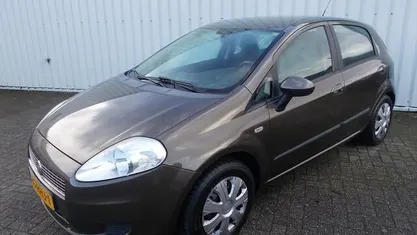 Occasion Fiat Grande Punto Lusso 77 PK (56 kW) 2008 Bruin Hatchback