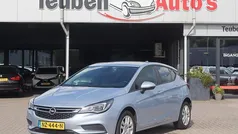 Gebruikt 2017 Opel Astra Edition Hatchback | € 8.495 (Goede deal)