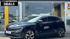 Gebruikt 2025 Renault Mégane Iconic Hatchback | € 42.659 (Eerlijke prijs)