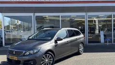 Grijs Gebruikt 2021 Peugeot 308 Allure Stationwagen | € 11.950 (Eerlijke prijs)