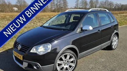 Zwart Occasion 2006 VW Polo Cross Hatchback | € 2.999 (Eerlijke prijs)