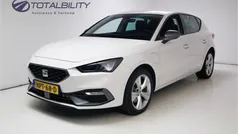 Wit Gebruikt 2023 Seat Leon ST Business Stationwagen | € 25.950 (Goede deal)