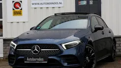 Blauw Gebruikt 2022 Mercedes A250 AMG line Hatchback | € 33.900 (Eerlijke prijs)
