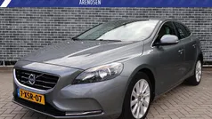 Gebruikt 2014 Volvo V40 Summum Stationwagen | € 15.194 (Eerlijke prijs)