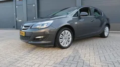 Grijs Gebruikt 2015 Opel Astra Hatchback | € 8.246 (Goede deal)