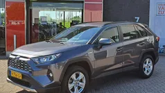 Grijs Gebruikt 2021 Toyota RAV4 Hybrid Business Edition SUV | € 29.400 (Eerlijke prijs)